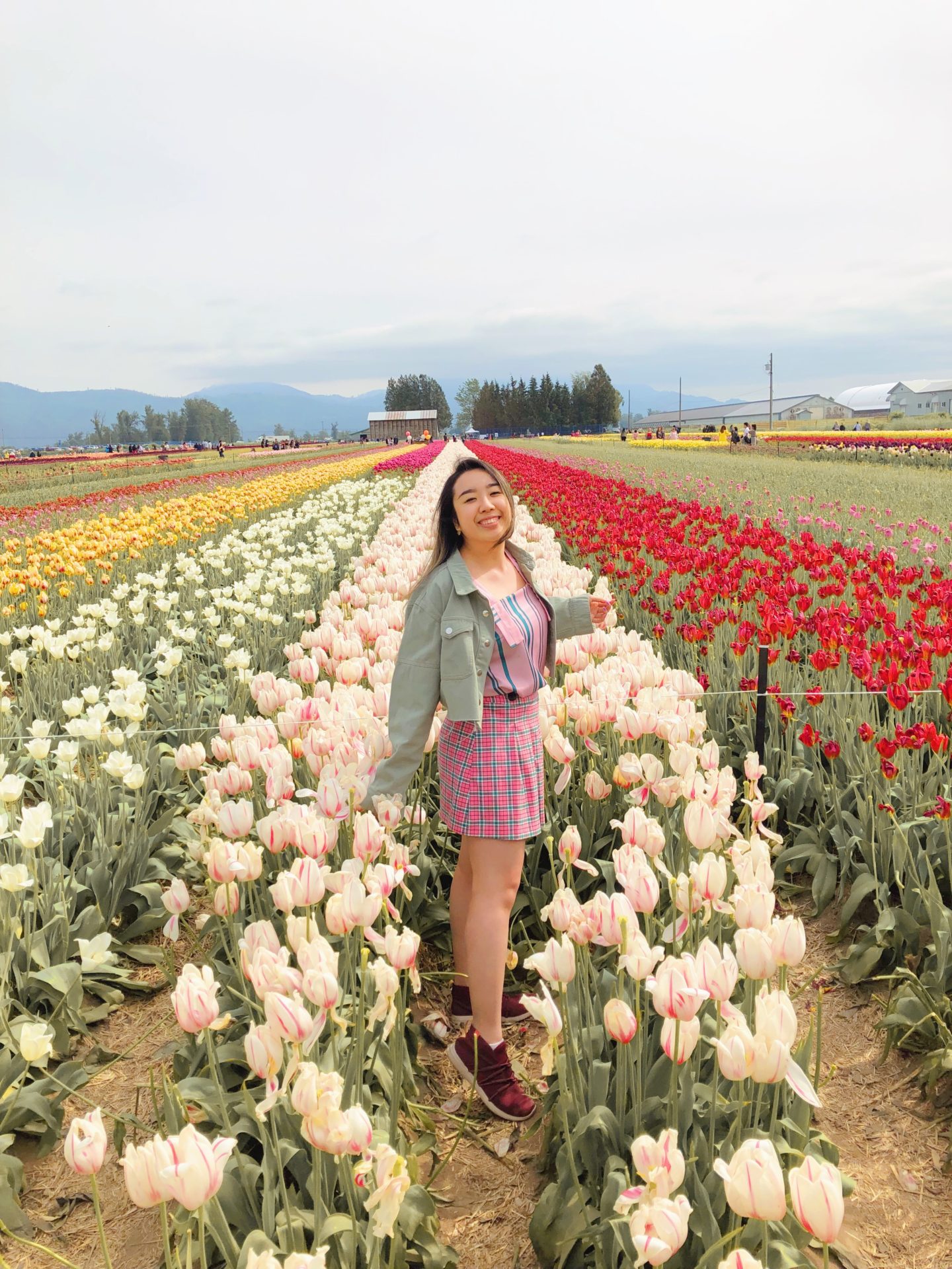 Smiling my way through my 27th birthday in the tulip fields 
